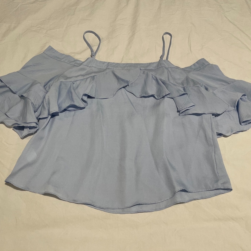 DO+BE Ruffle Top - Picture 4 of 4